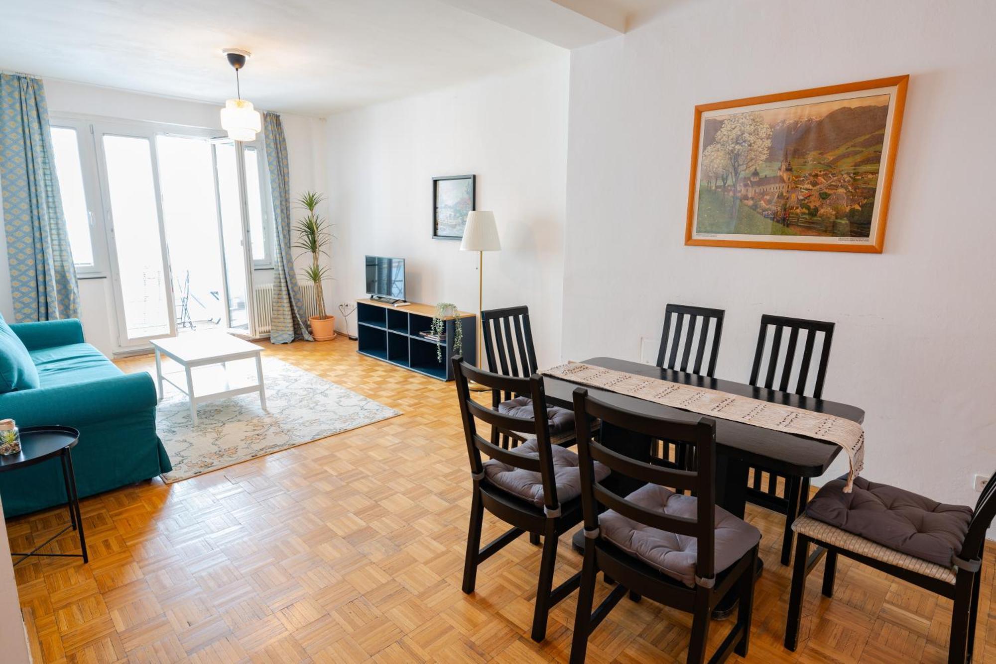 Central Living Apartment Opera เวียนนา ภายนอก รูปภาพ