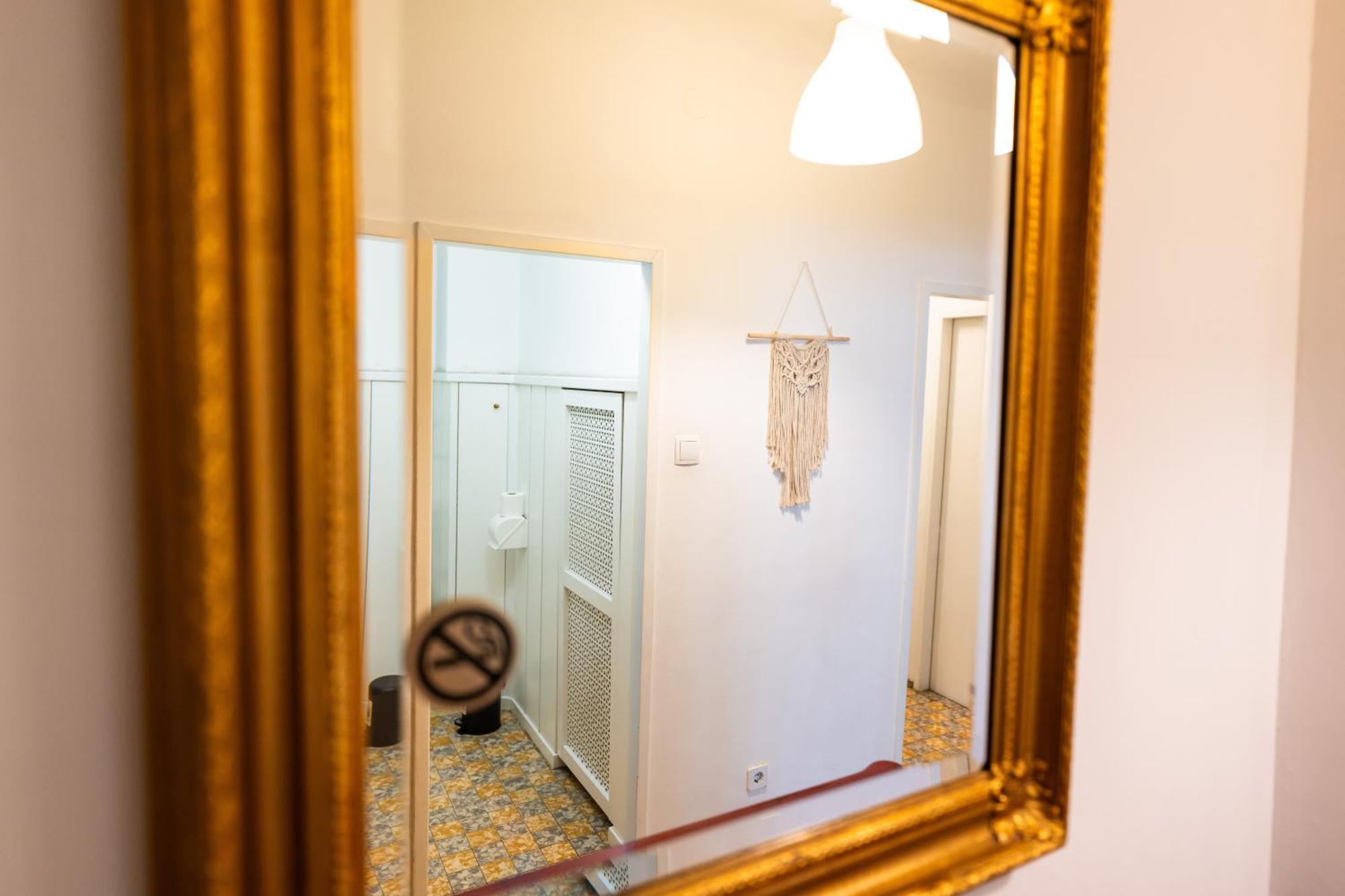 Central Living Apartment Opera เวียนนา ภายนอก รูปภาพ