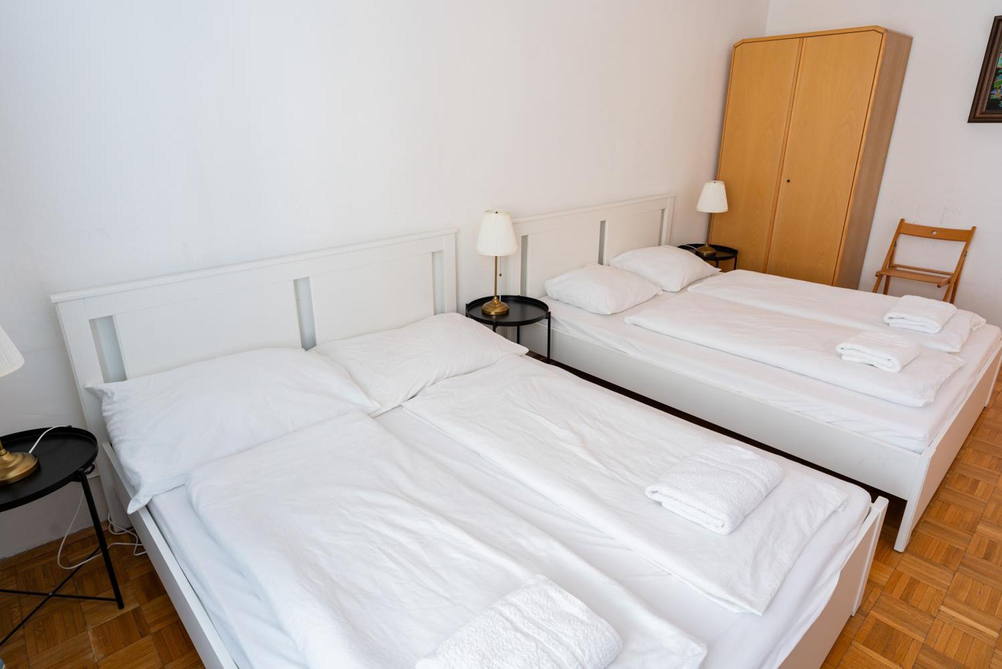 Central Living Apartment Opera เวียนนา ภายนอก รูปภาพ
